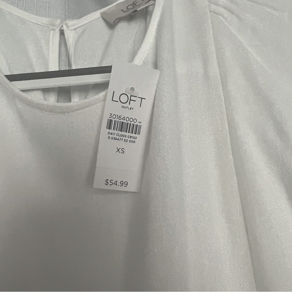 NWT LOFT Snowy White Flutter Sleeve - Picture 4 of 4